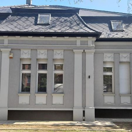 Karpatia Vendeghaz 1201 Budapeste Exterior foto